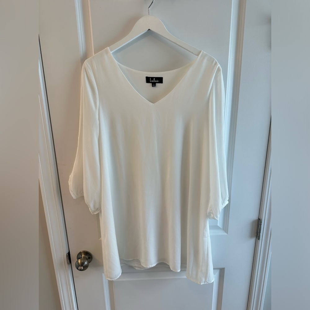 Lulu’s white dress, large